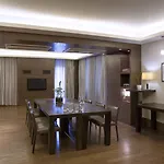 Zeus Lazart Hotel