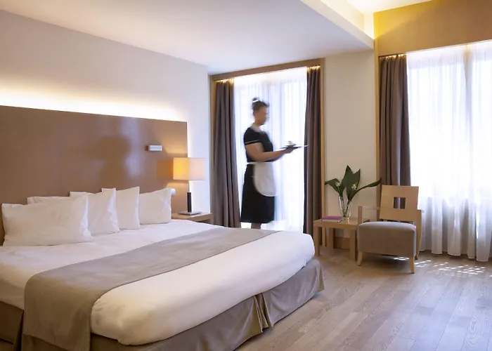 Hotel Zeus Lazart