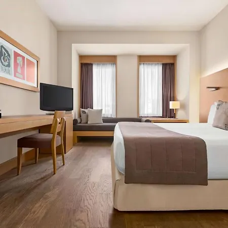 Hotel Zeus Lazart