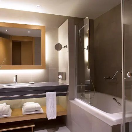 Lazart Hotel, Trademark Collection By Wyndham Hotel