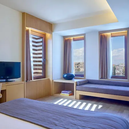 Hotel Zeus Lazart