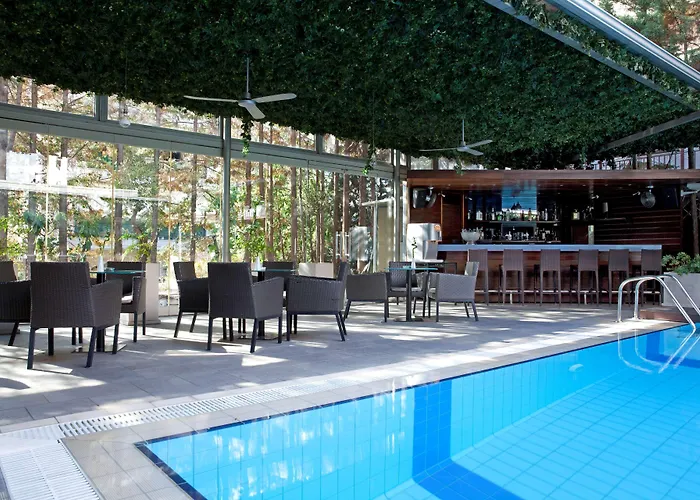 Zeus Lazart Θεσσαλονίκη