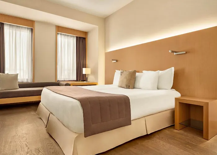 Hotel Zeus Lazart