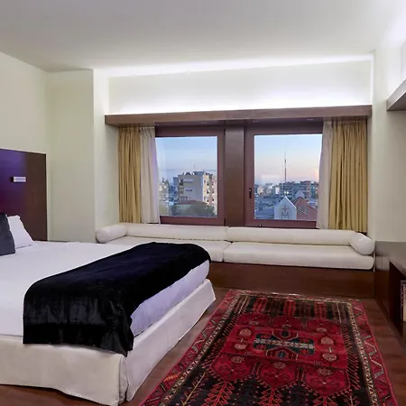 Hotel Lazart Hotel, Trademark Collection By Wyndham 5*