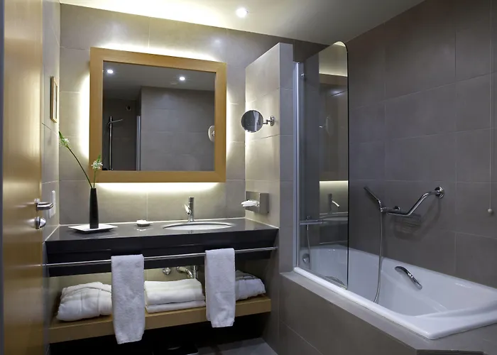 Otel Zeus Lazart 5*